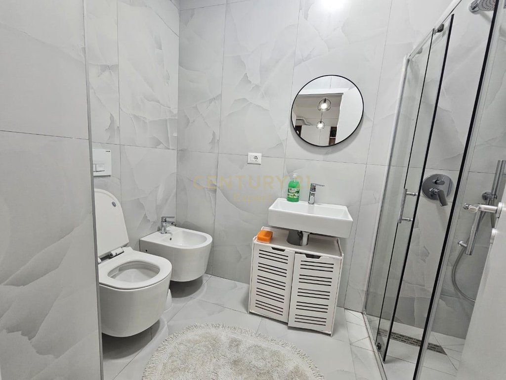 AFFITTIAMO APPARTAMENTO PRESSO OXA RESIDENCE