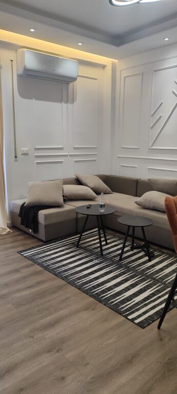 Apartament 1+1, Dajt!