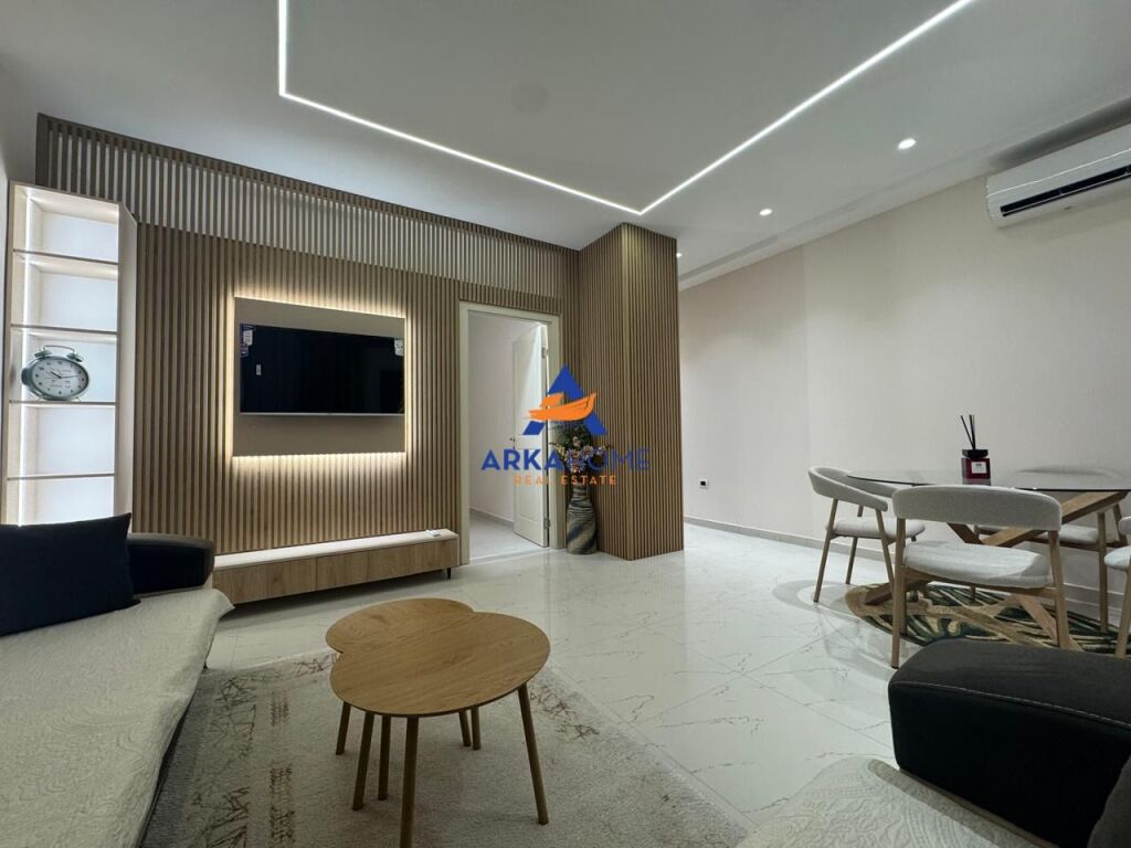 JEPET APARTMENT ME QERA 1+1 + BALLKON "RRUGA DALIP TOPI, FRESK" 48.000 LEKE I DISKUTUESHEM