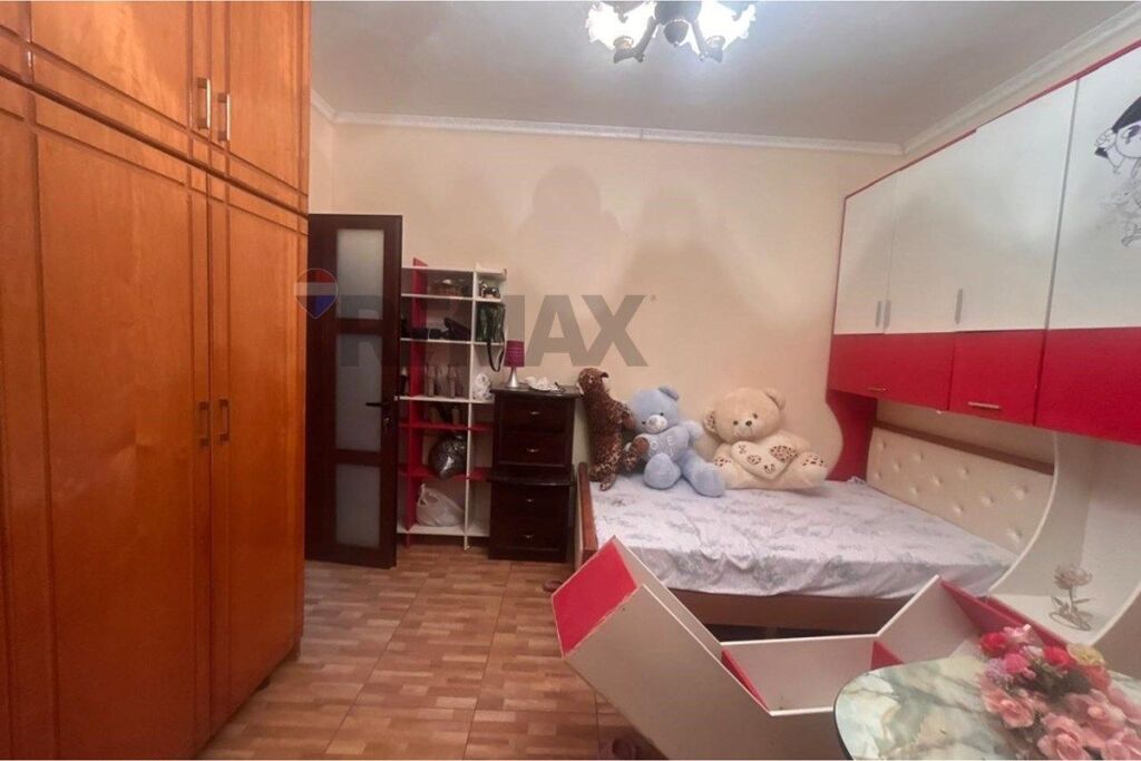 🏡 PRIVATE HOUSE FOR RENT IN VLORA | HAXHI XHYHERRI STREET