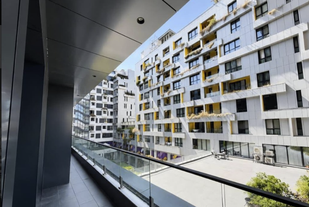 Apartment 2+1 For Rent Square 21, Tirana - 1300€ | 130 m²