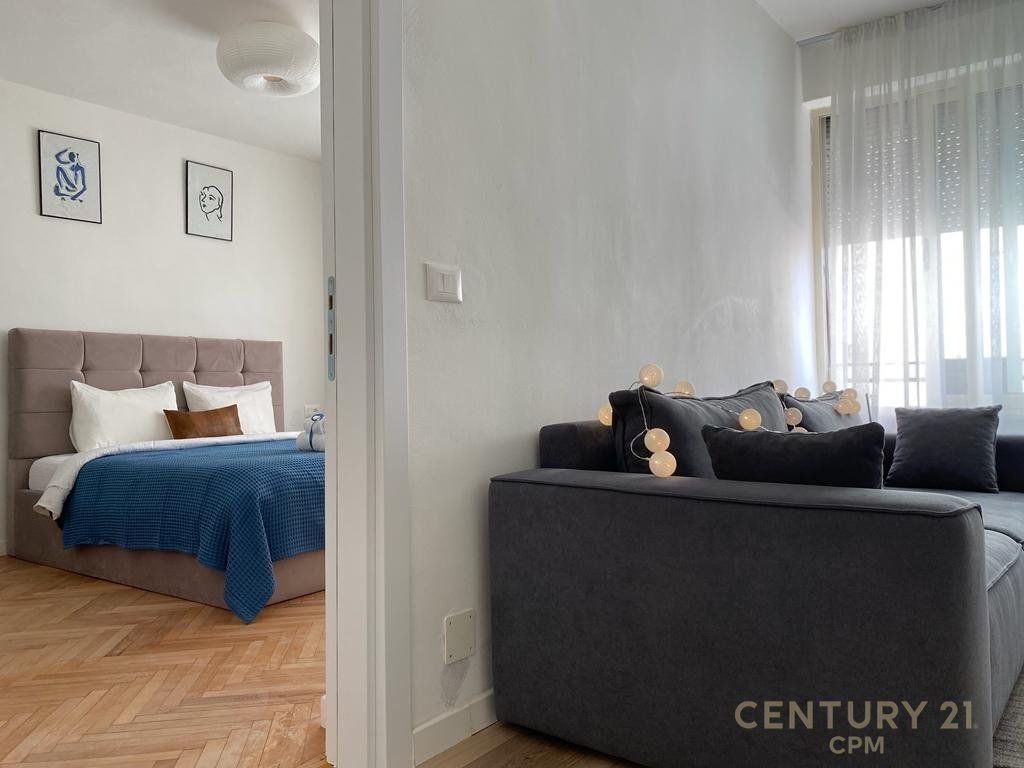 Appartamento 1+1 In Affitto a Myslym Shyri, Tirana