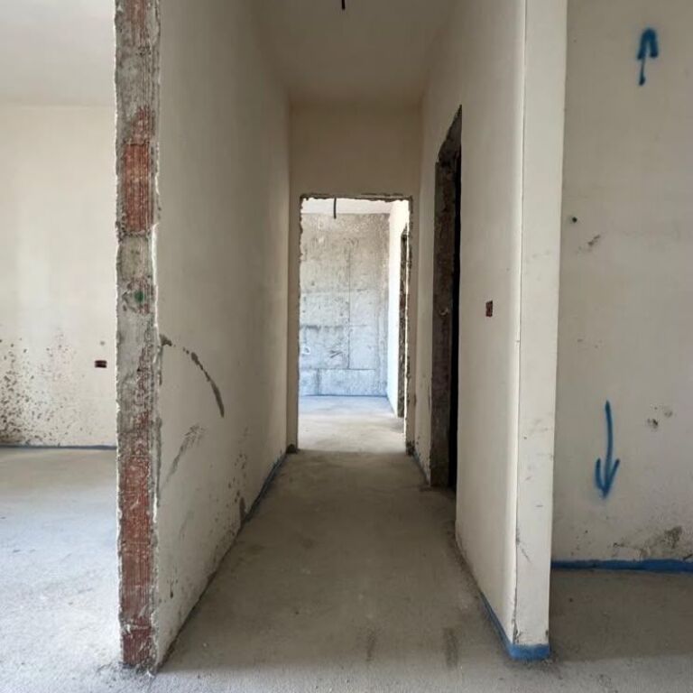🏡 VENDESI APPARTAMENTO 2+1+2 – MEIS GARDEN