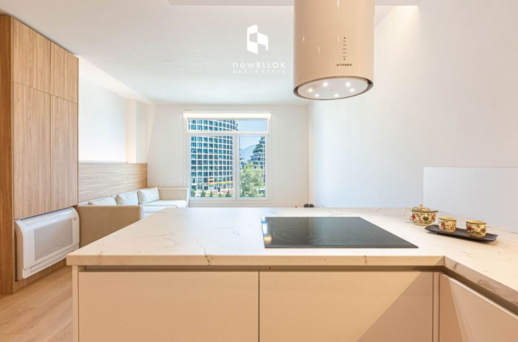 🏡ME QIRA: 1+1 PREMIUM 📍 Kopshti Zoologjik – PËRBALLË LAKE VIEW | 70 m² | 100% I ri || 850 Euro/Muaj 💥💥 PAMJE NGA LIQENI💥💥
