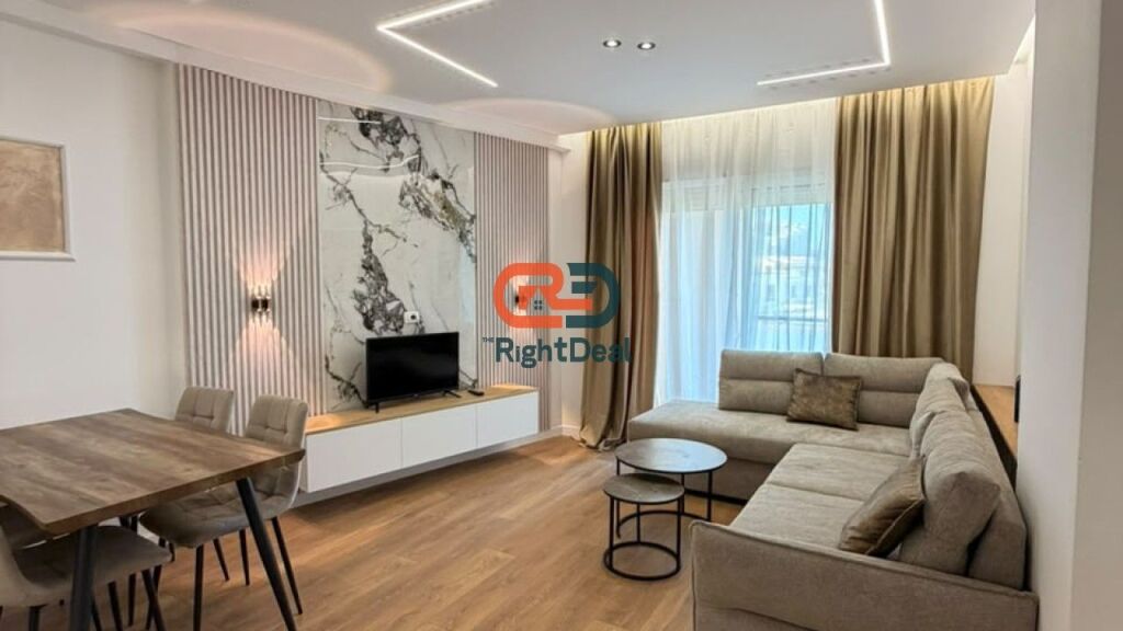 Vicino a 21-Dhjetori, Appartamento 1+1 in Vendita, Completamente Investito!!