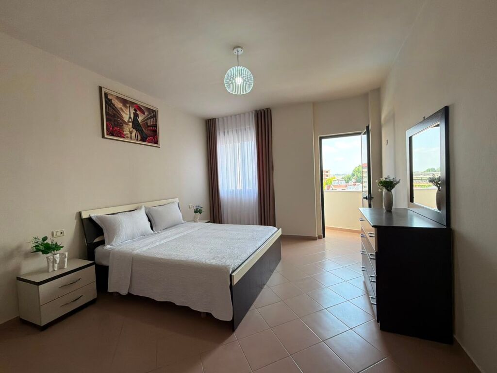 Apartment 2+1 +2+2 for sale    Red wheel   