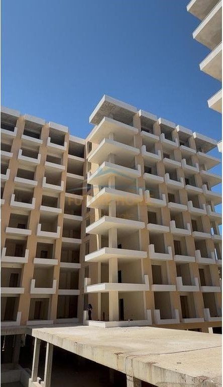 Apartament 3+1+2 Pallati Sportit, Durres