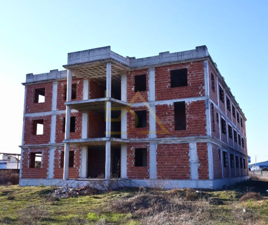 Objekt Biznesi dhe Truall për Shitje – Maliq Muço, Durrës