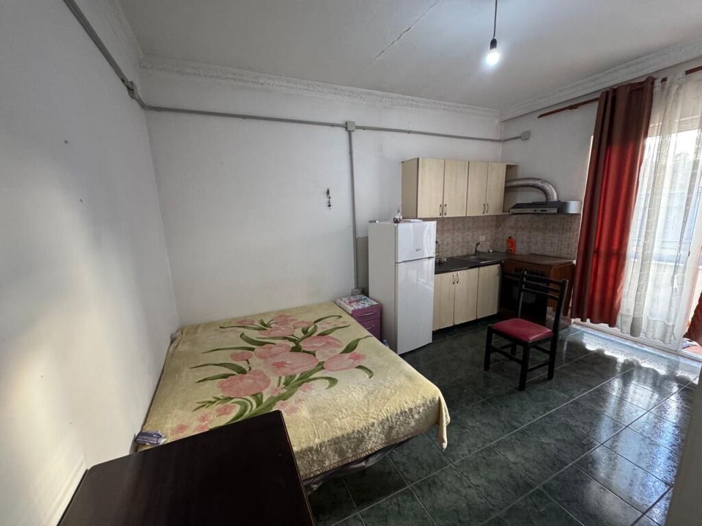 Studio apartment for rent