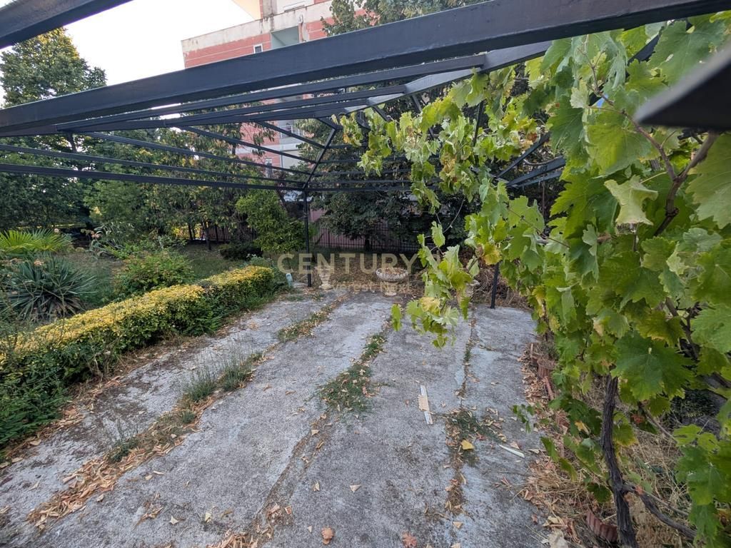 ]VILLA FOR RENT IN FRESK!!