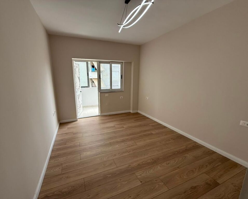 For sale, Apartment 1+1, Don Bosko, Tirane . Empire72983