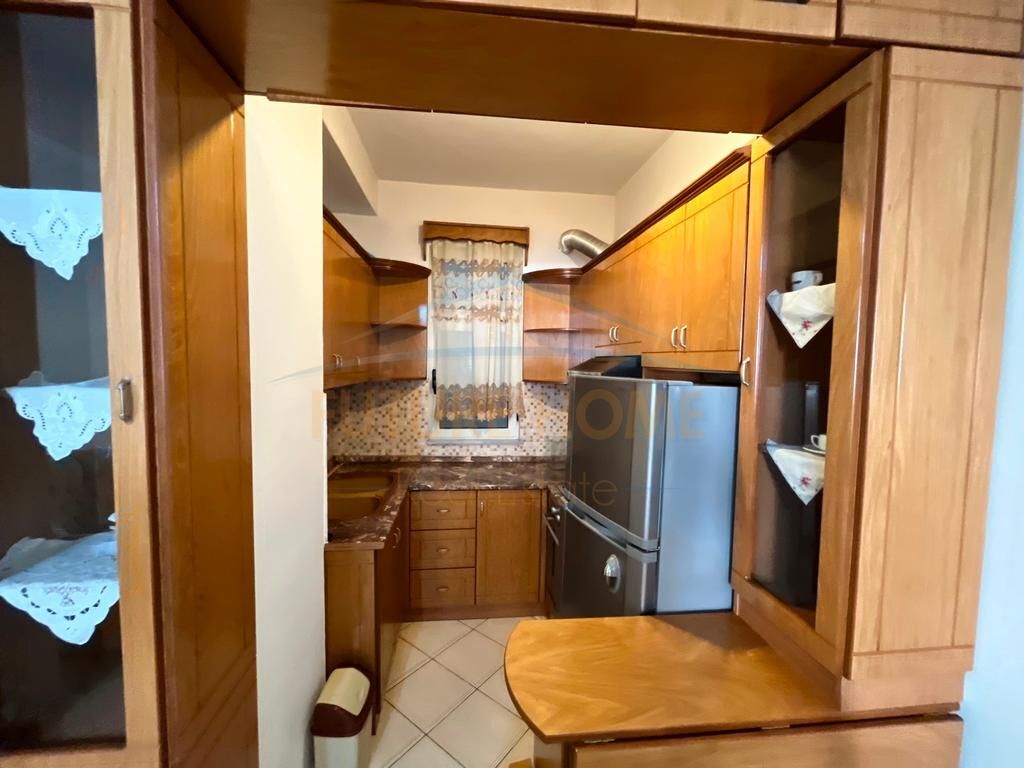 Rent, Apartment 2+1. Railway Beach, Durres