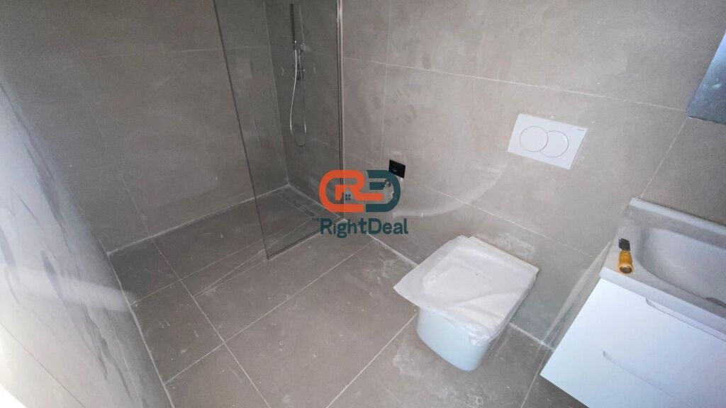 Ne Komune Te Parisit Shitet Apartament 1+1 Perfekt Per Investim!!