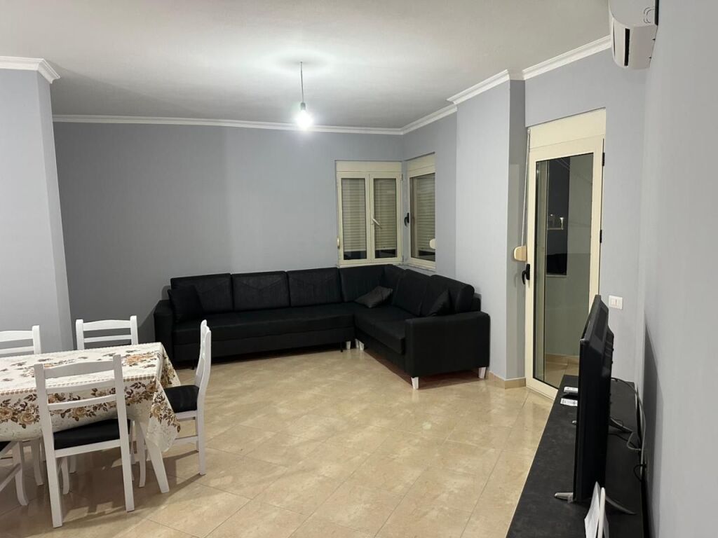Jepet me qera Apartment 1+1 ne Plepa