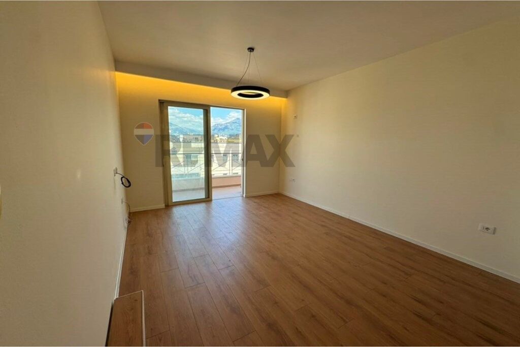 2+1+2 apartment for sale in Astir