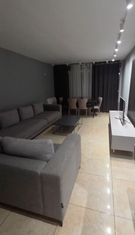 Via Dritan Hoxha, Complesso Karavan, appartamento in affitto, 2+1+2+parcheggio, 85.000 Leke