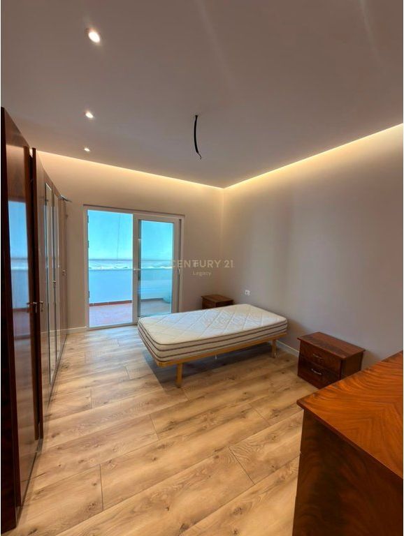 APARTAMENT 2+1 PËR SHITJE. PERBALL SQUARE 21