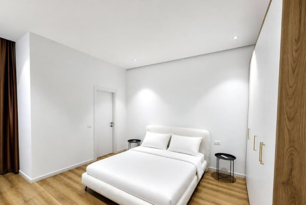 Apartment 2+1 For Rent Square 21, Tirana - 1300€ | 130 m²
