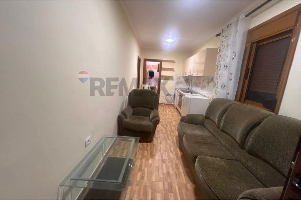 🏡 PRIVATE HOUSE FOR RENT IN VLORA | HAXHI XHYHERRI STREET