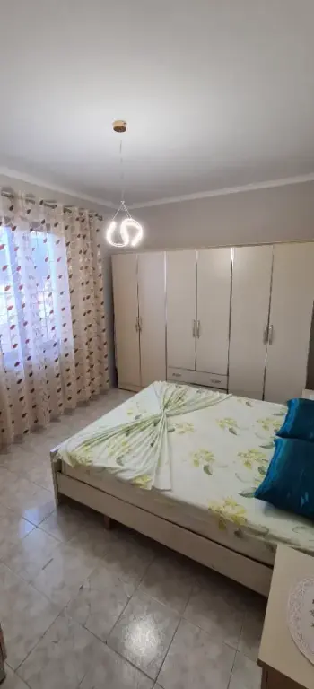Qera | Shtëpi private 1 + 1 | Rruga Ganimete Tërbeshi | 350 €/muaj