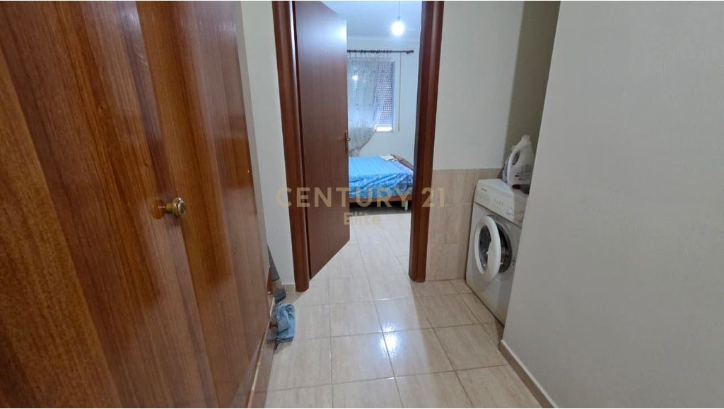 Appartamento 2+1 in affitto nella zona di Fresku, Tirana