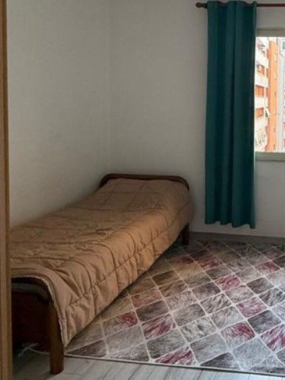 Shitet apartament 2+1 ne Astir , tek Rrethrrotullimi , Unaza e Re , Yzerisht .