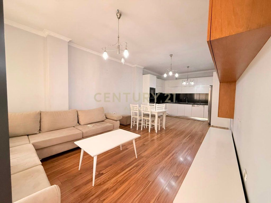 FOR RENT APARTMENT 2+1+2 IN ASTIR, TE RRETHI