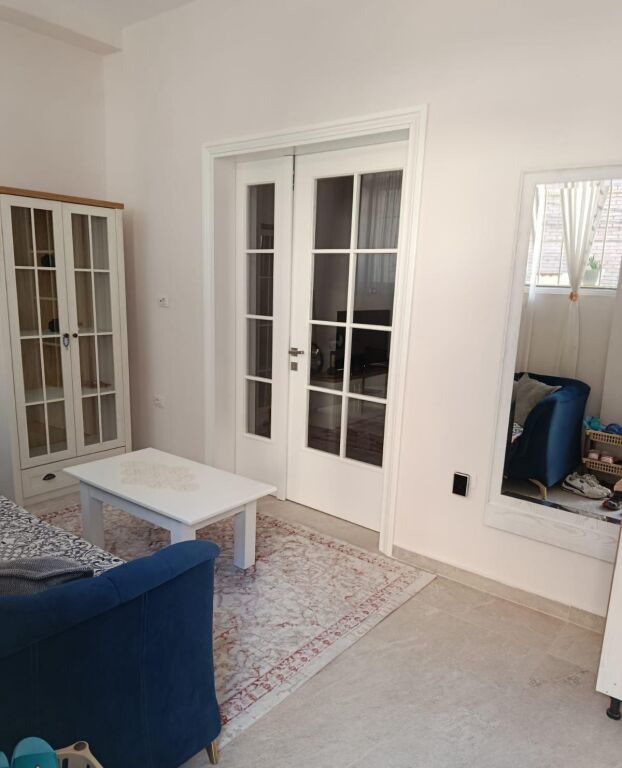 Qera | Shtëpi private 1 + 1 |Vasil Shanto | 550 €/muaj