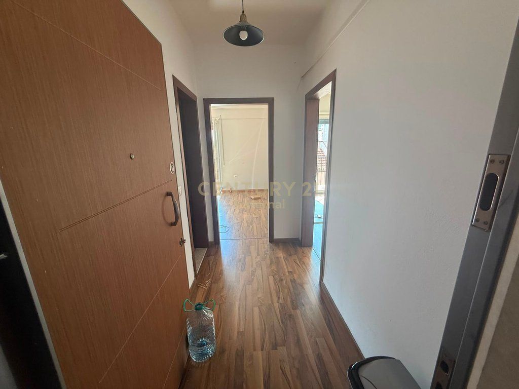 AMBIENT PREMIUM PËR ZYRË+2 PARKIME​ TE 21 DHJETORI!