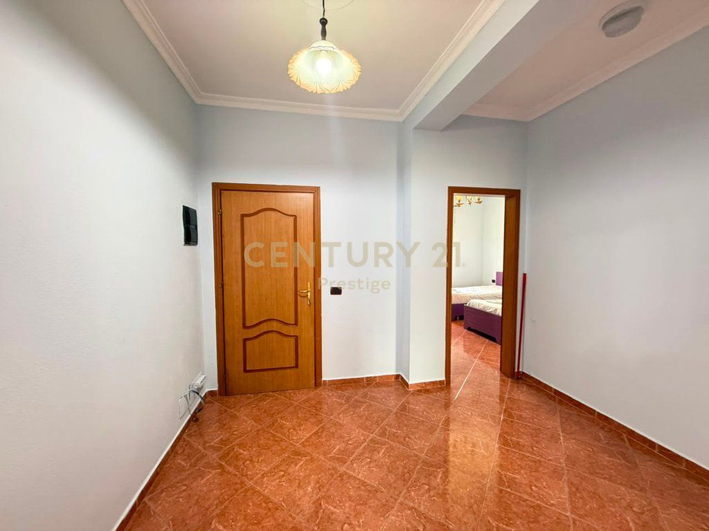 Apartament 2+1+2+Post Parkimi Per Qira, prane Vilave Gjermane, Tirane!