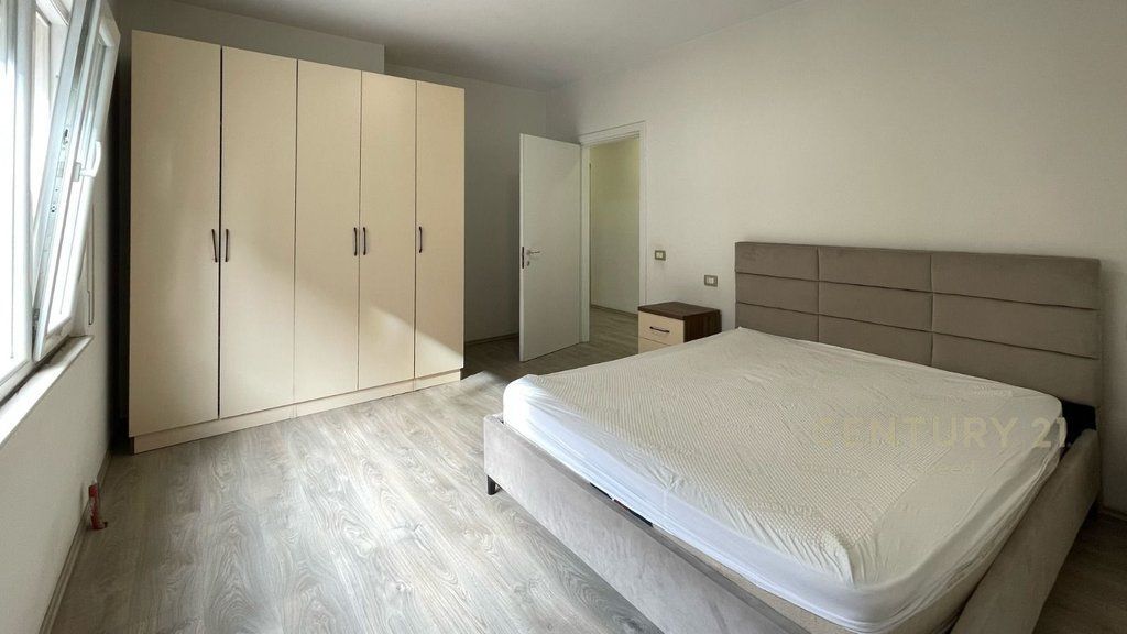 Apartament 3+1+2 Per Qira Ne Astir