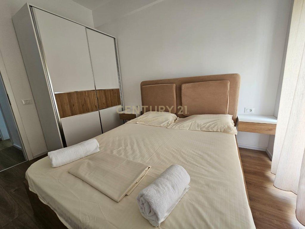 AFFITTIAMO APPARTAMENTO PRESSO OXA RESIDENCE
