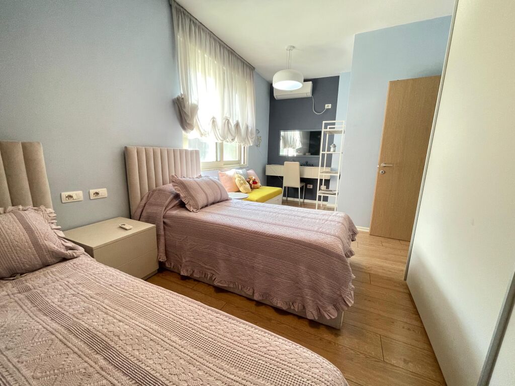 For rent 2+1 electric market