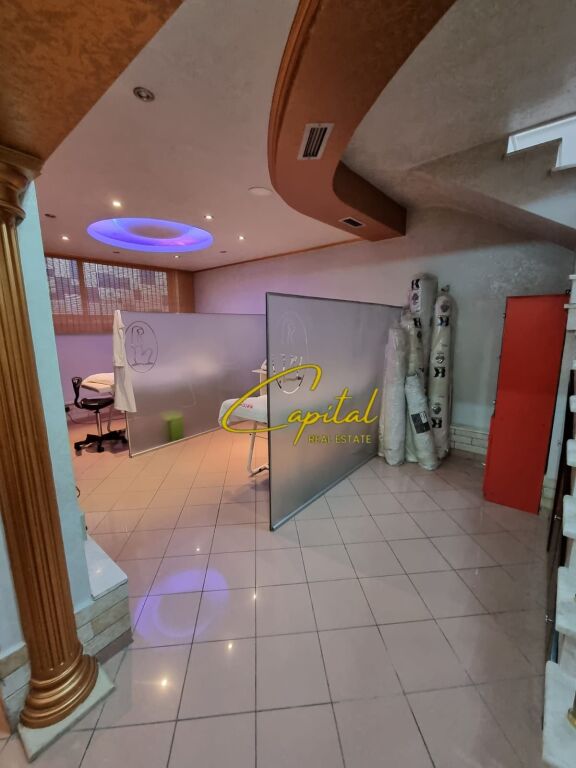 AMBIENT BIZNESI ME QIRA 148 M2 RRUGA E BOGDANEVE 120.000 LEKE