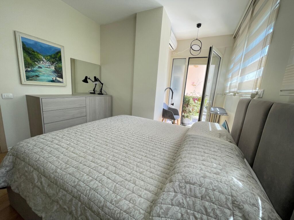 For rent 2+1 electric market