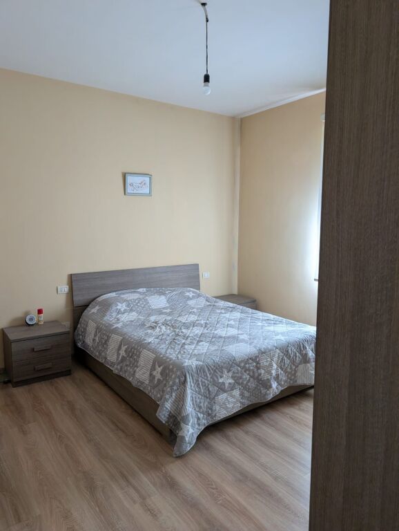 Qera | Vilë 2 + 1 | Fresku | 550 €/muaj