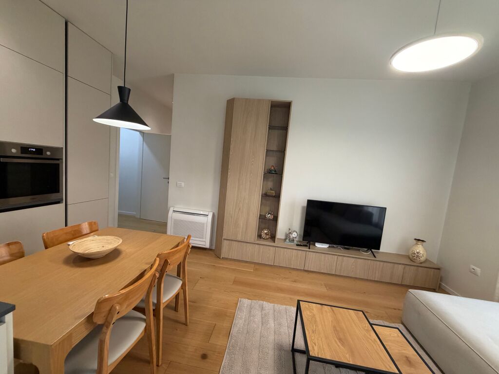Modern 2+1 apartment for rent Kosovareve Street
