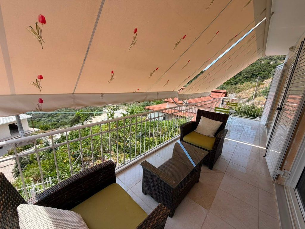 PIQERAS, HIMARE, VILE ME PAMJE NGA DETI PER SHITJE 260,000 €