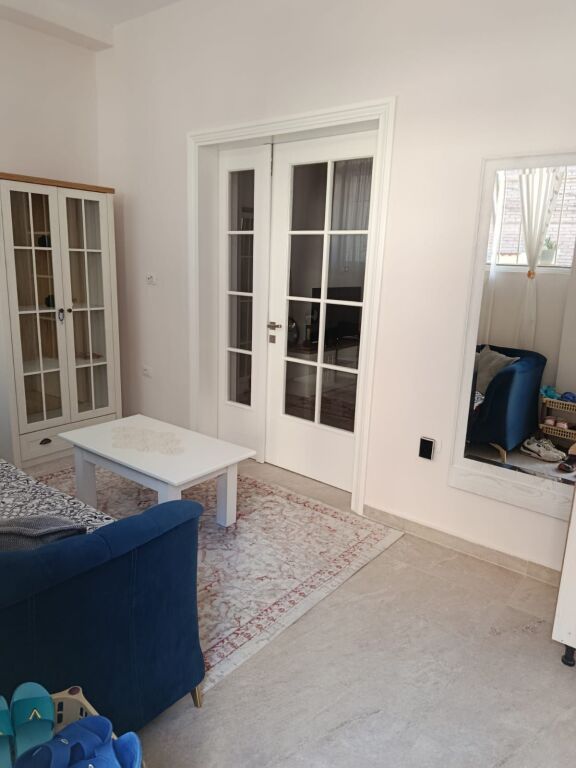 Apartament 1+1 me qira "Vasil shanto"