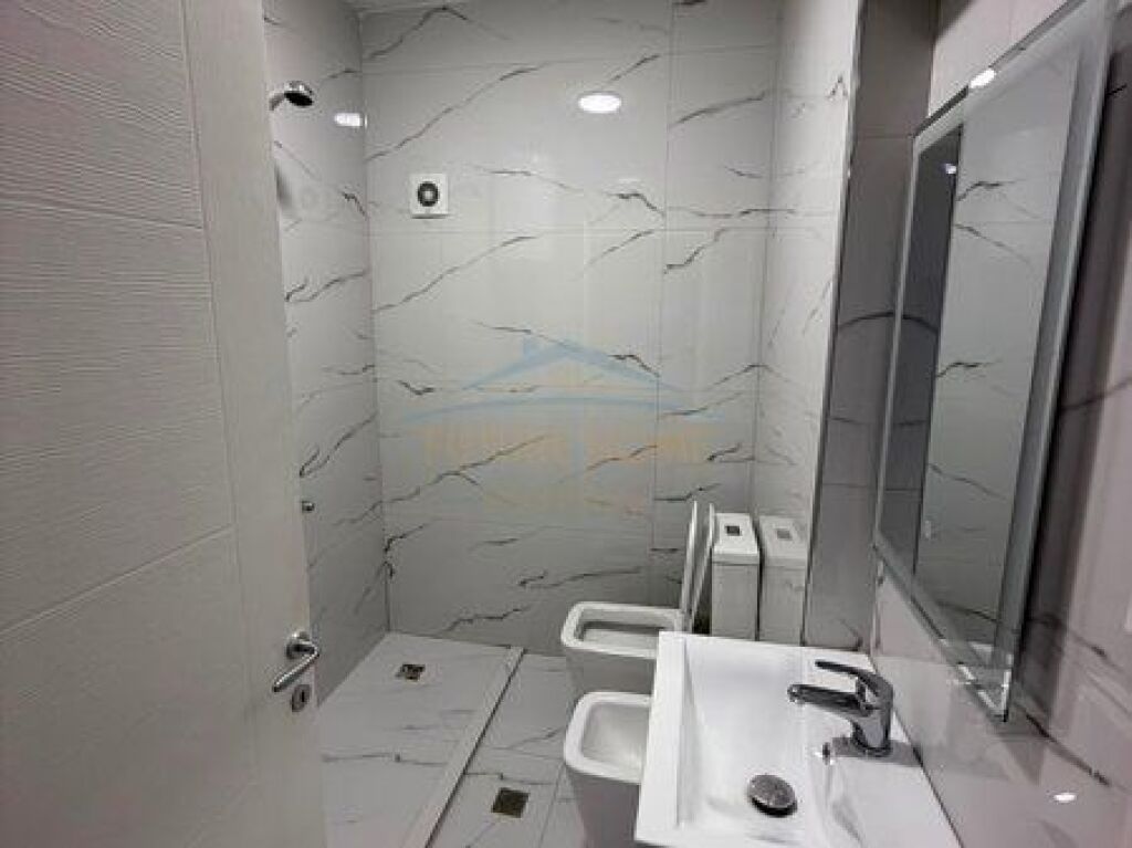 In vendita, Appartamento 1+1, Don Bosko, Tirana