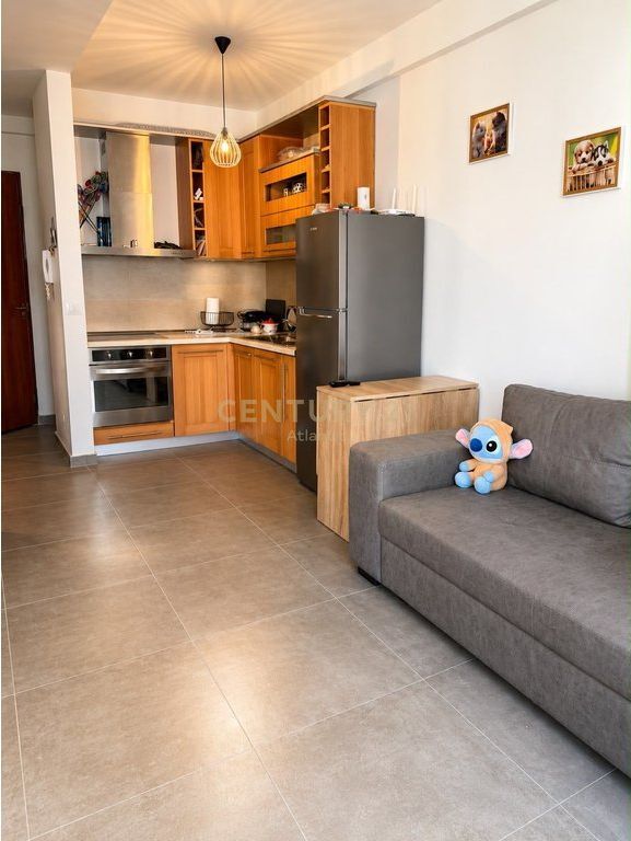 Shitet Apartament 1+1, Kompleksi Kaltersia ,Mali i Robit !