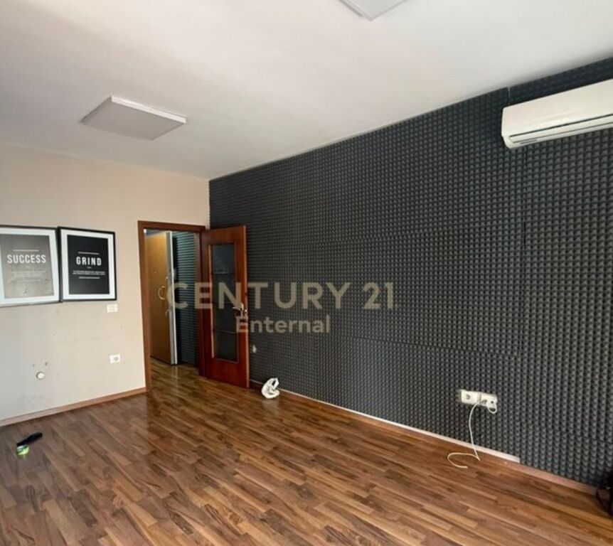 AMBIENTE PREMIUM PER UFFICIO+2