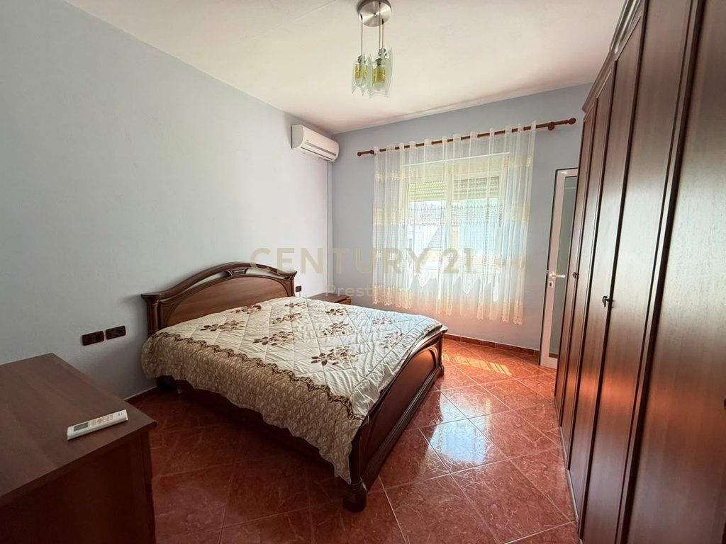 Apartament 2+1+2+Post Parkimi Per Qira, prane Vilave Gjermane, Tirane!