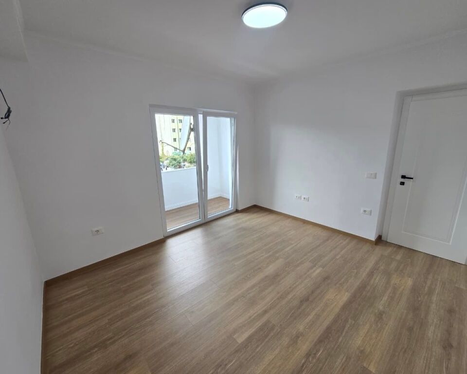 1+1/Shitje📍Medreseja,Rruga e dibres 📌128000€