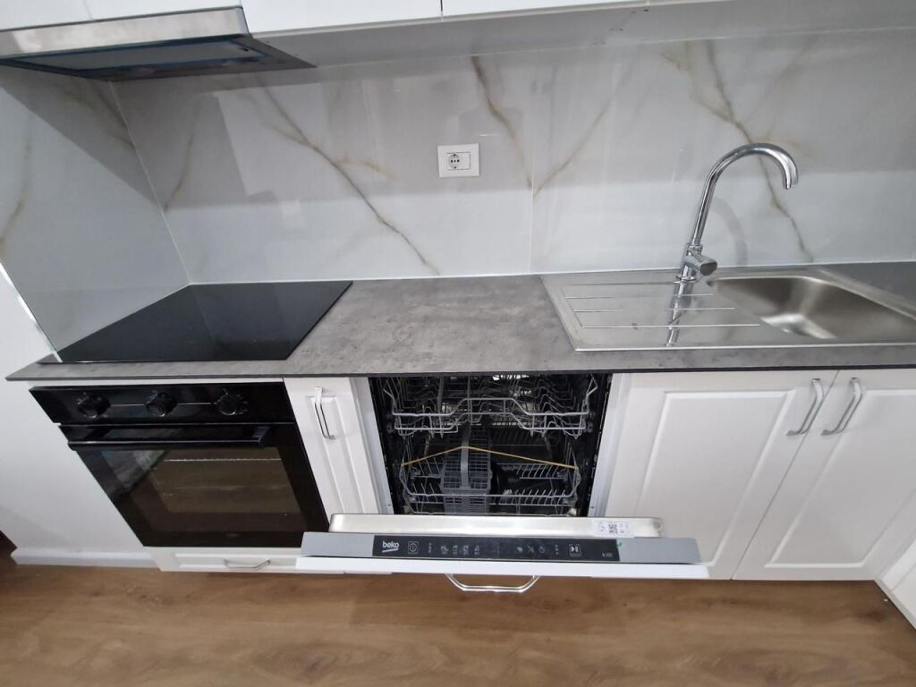 Via Pasho Hysa, Complesso Kaimi, appartamento in affitto, 2+1+2+parcheggio, 55.000 Leke