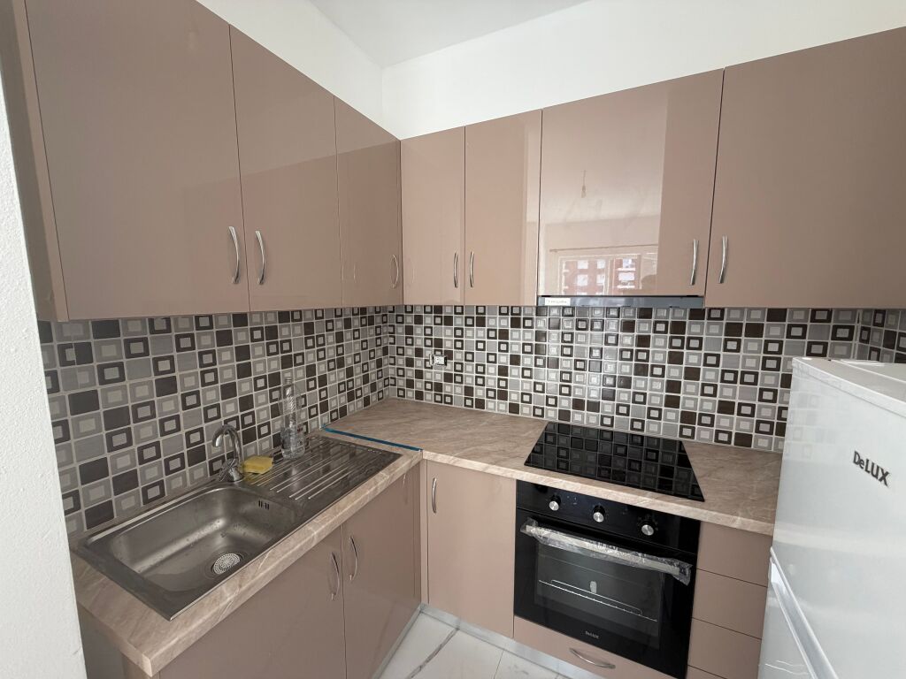 Rent apartment 2+1, Aura complex at Dritan Hoxha 50000 leke