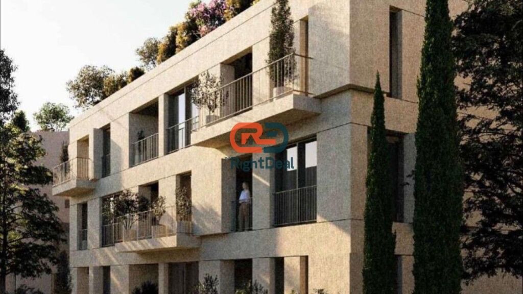 At Sun Palace Complex, 1+1 Apartment With Yard For Sale!