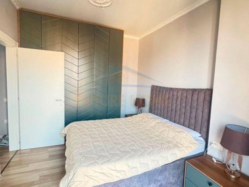 Affitto, Appartamento 1+1, Complesso E88, Laprakë