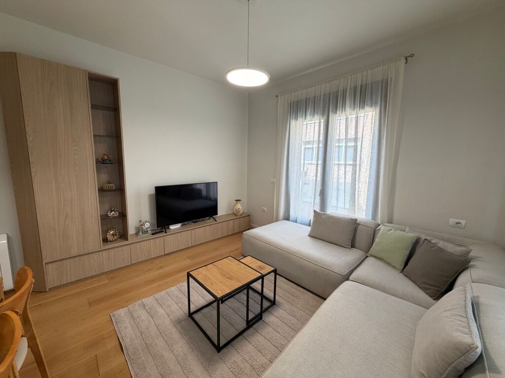 Modern 2+1 apartment for rent Kosovareve Street