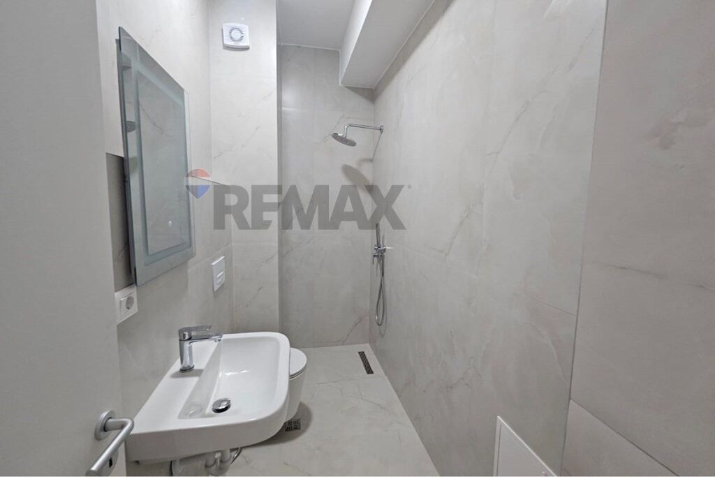 Apartament 1+1 per shitje te kadiu